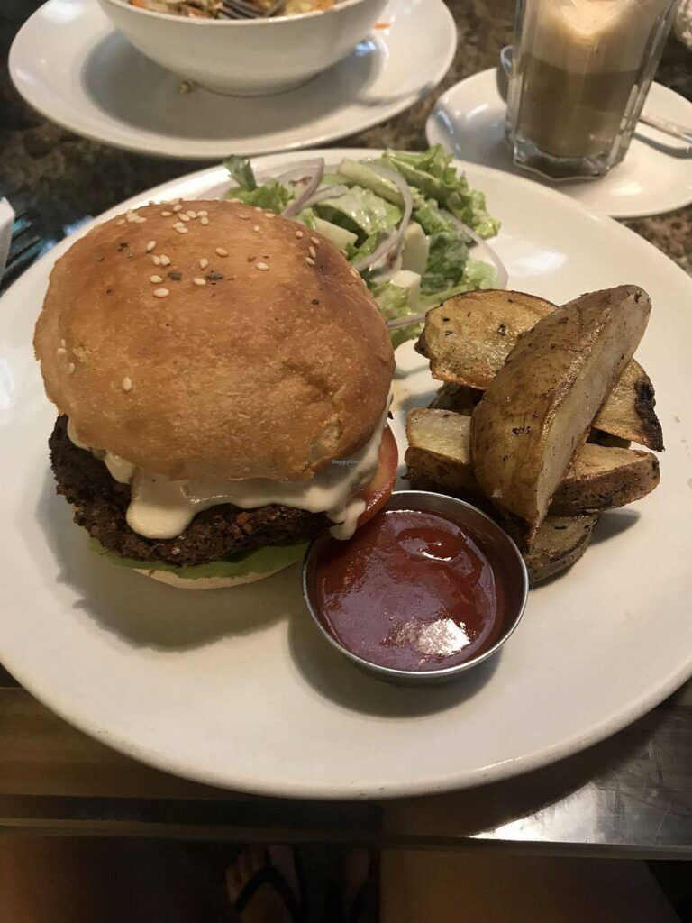 Fish Burger at Artjuna Café